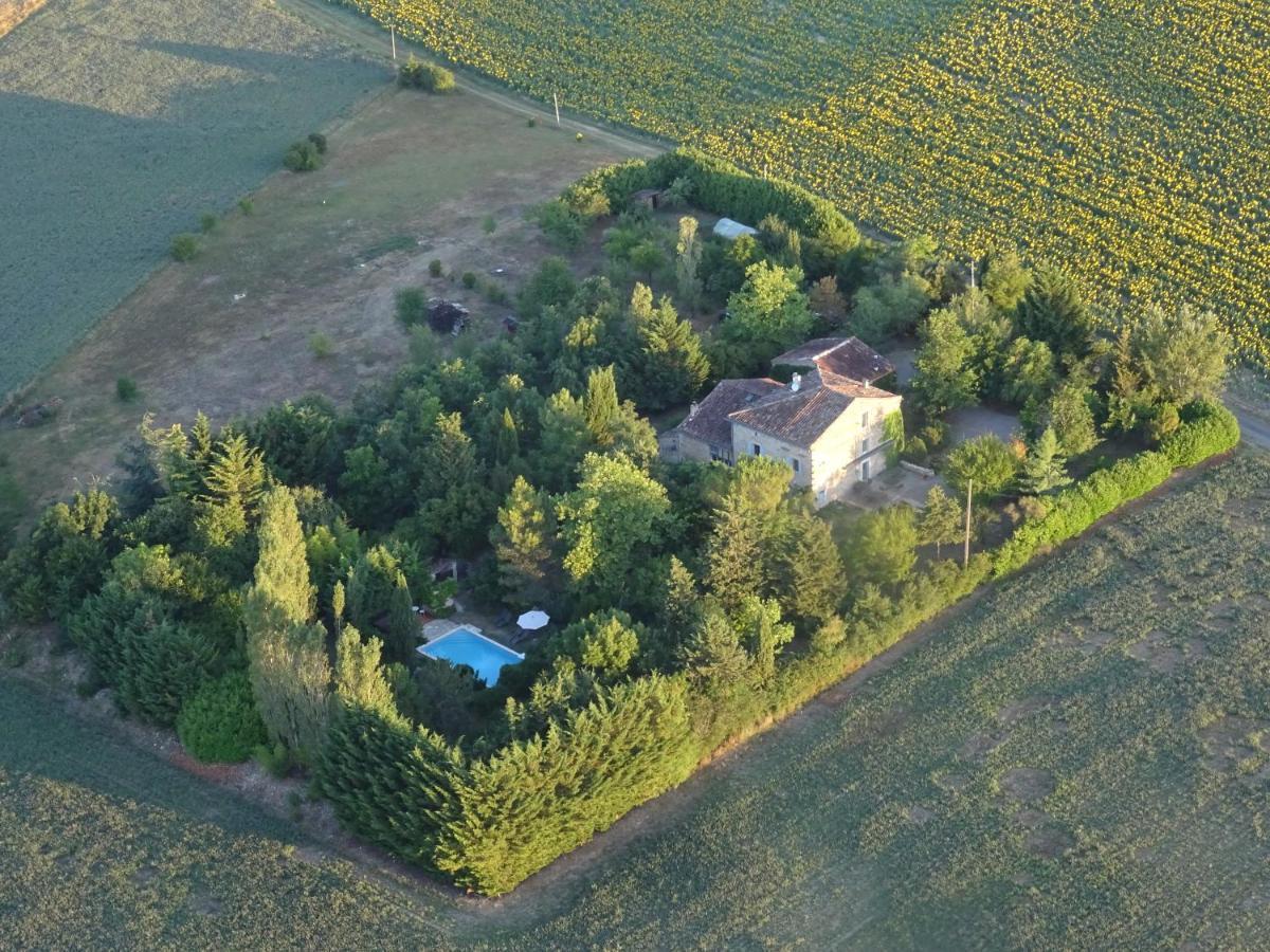 Le Clos Pastel D'hotes & Bed & Breakfast Virac