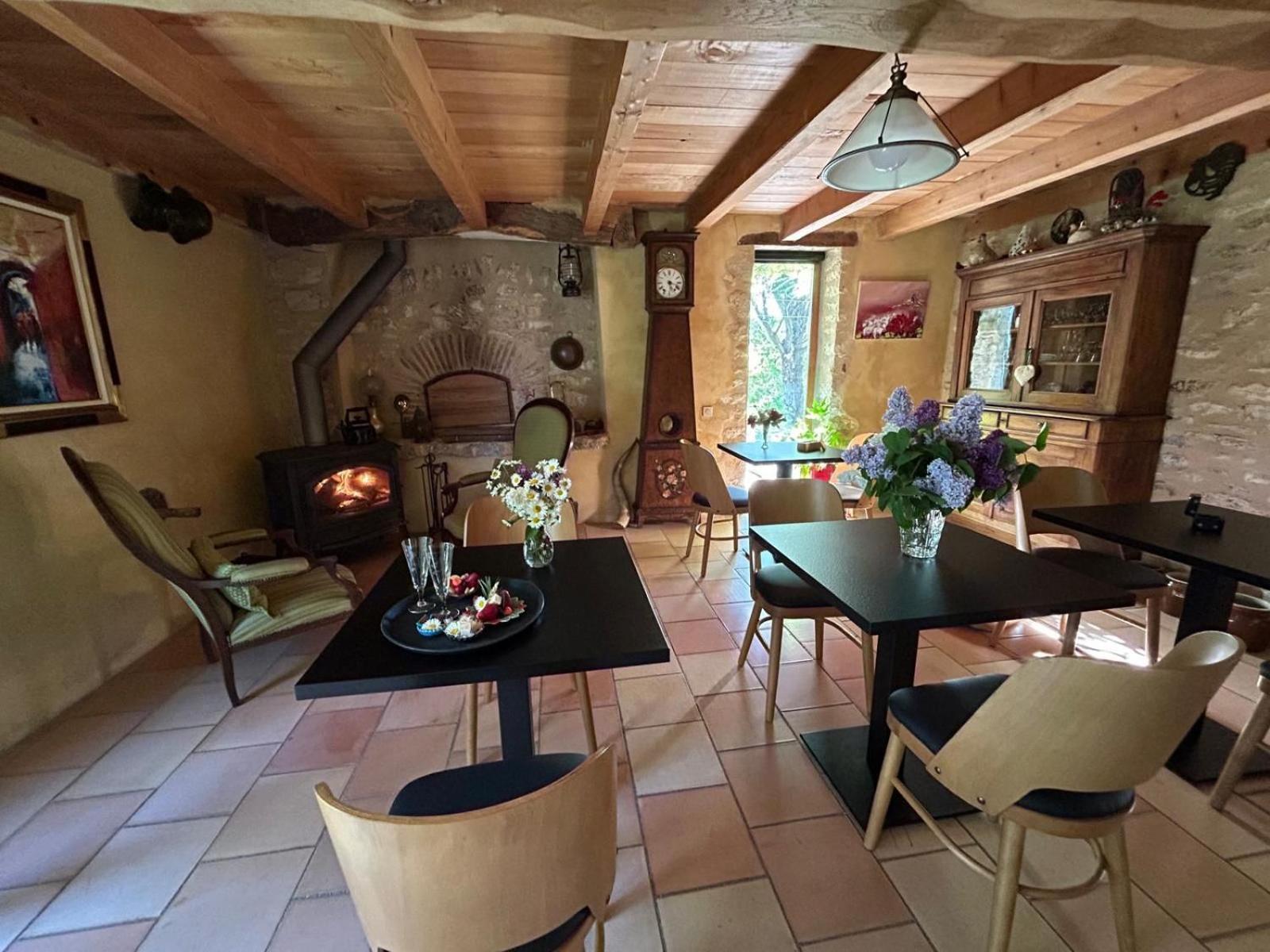 Bed & Breakfast Le Clos Pastel D'hotes & Virac