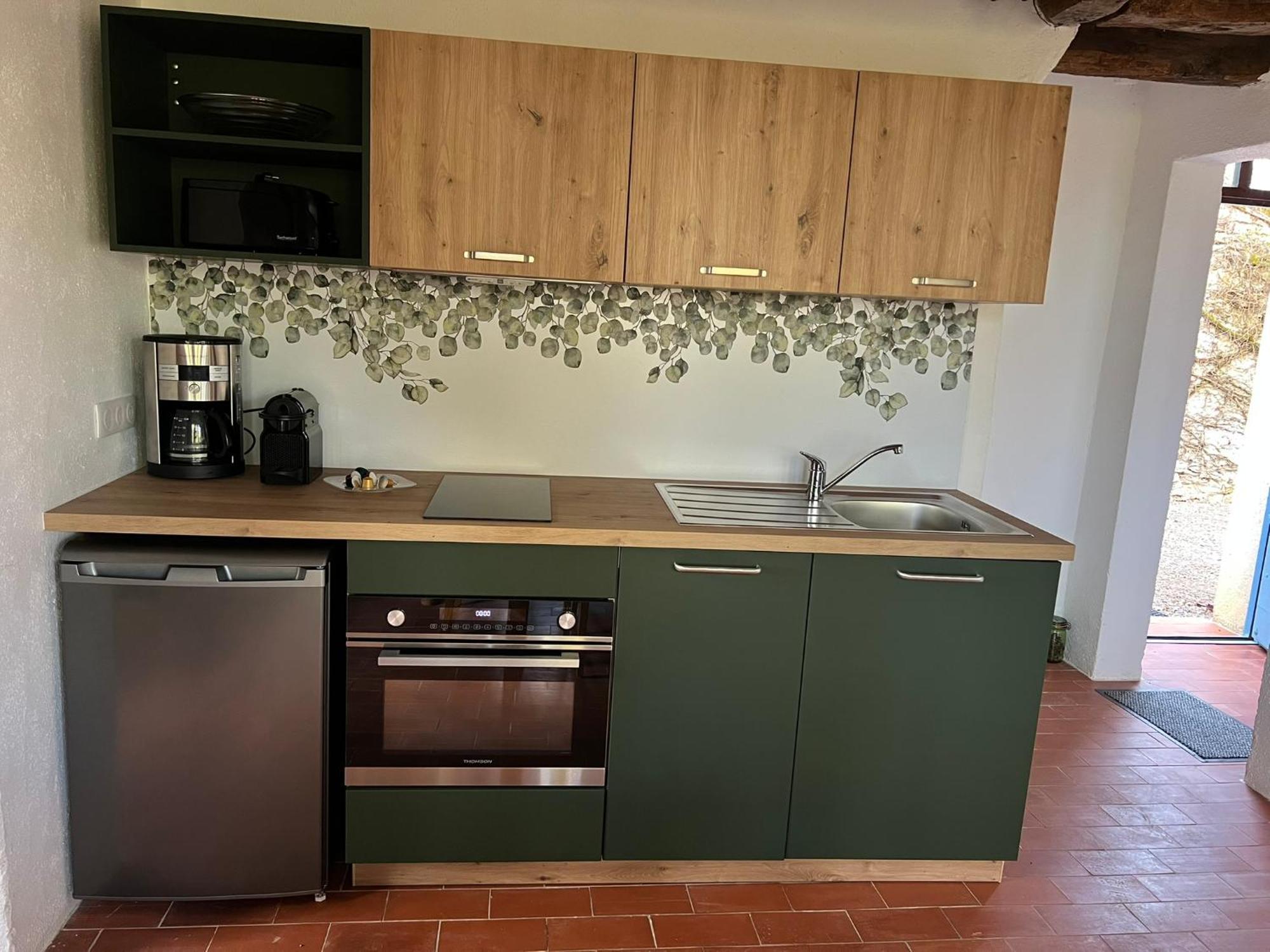 Le Clos Pastel D'hotes & Bed & Breakfast Virac