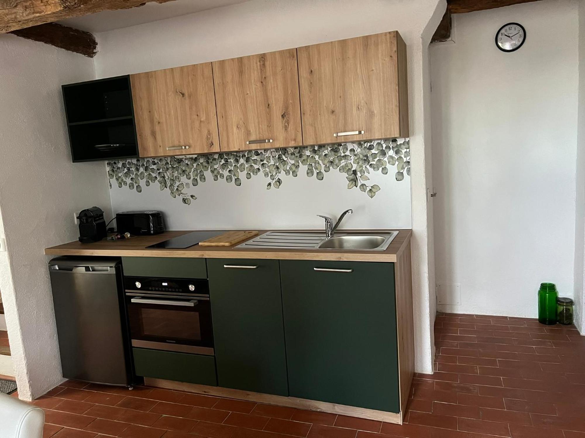 Le Clos Pastel D'hotes & Bed & Breakfast Virac